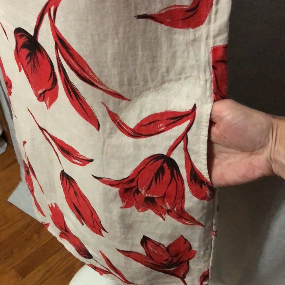 NWT Lina Tomei Linen Dress-Sz M-Beige and Red Floral Print-Wider Folded Collar - Picture 7 of 16